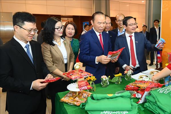 Ứng dụng khoa học, chuyển đổi số để tái cấu trúc ngành chăn nuôi