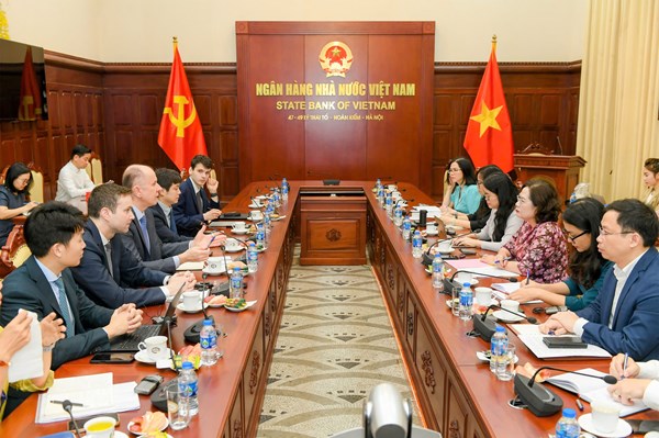 Thống đốc Nguyễn Thị Hồng: Không đánh đổi ổn định vĩ mô lấy tăng trưởng ngắn hạn