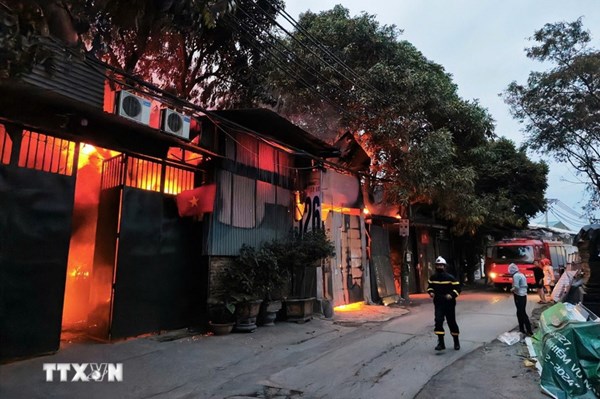 Những chính sách mới nổi bật có hiệu lực từ tháng 4/2026