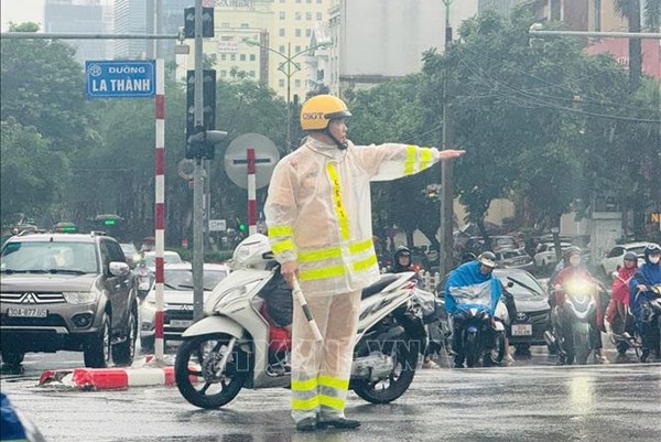 Hà Nội mở lại 2 chiều tuyến La Thành từ 31/3