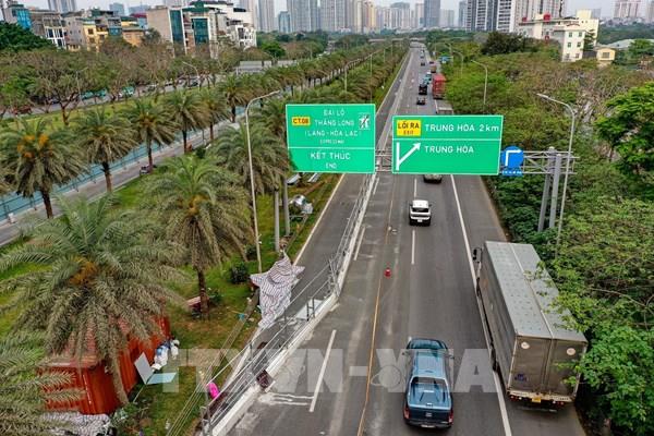 Hà Nội rào chắn loạt tuyến phố, phân luồng giao thông để thi công chống ngập