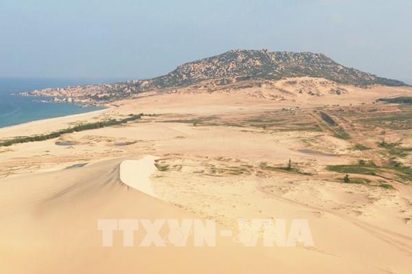 "Tiểu sa mạc" Mũi Dinh: Viên ngọc du lịch Nam Trung Bộ