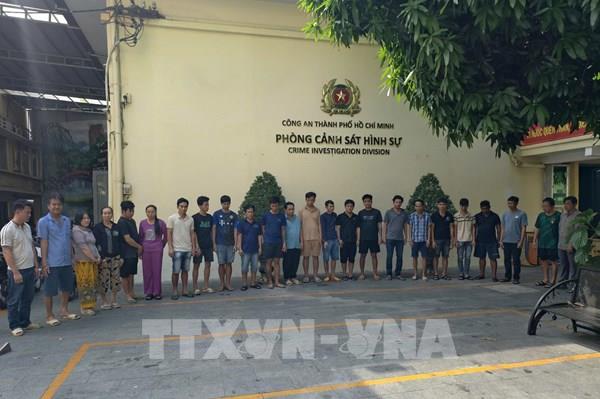 Triệt phá nhóm tài xế gian lận cân tải, chiếm đoạt hạt điều nhập khẩu