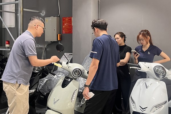 Chuyển sang xe điện để tối ưu chi phí dài hạn