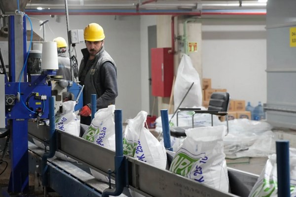 Giá phân bón leo thang, nông dân châu Âu thêm áp lực chi phí