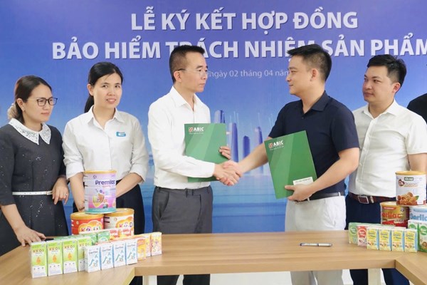 AMM - Germany Nutrition và Bảo hiểm Agribank ký kết bảo hiểm trách nhiệm sản phẩm sữa lên đến 20 tỷ đồng