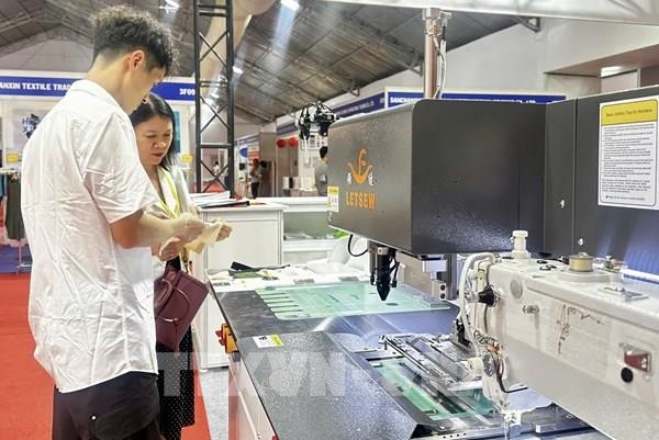 TP. Hồ Chí Minh phấn đấu kinh tế số đóng góp 30% vào tăng trưởng kinh tế