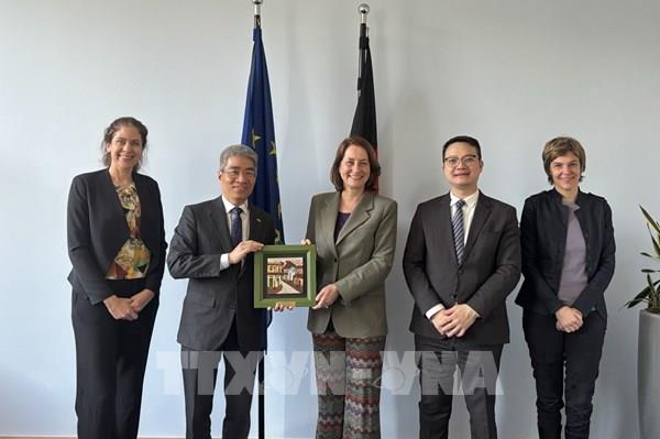 Việt - Đức thúc đẩy hợp tác lao động thành trụ cột