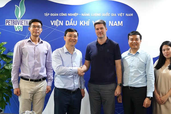 VPI làm việc với Rosatom về hợp tác trong lĩnh vực năng lượng hạt nhân 