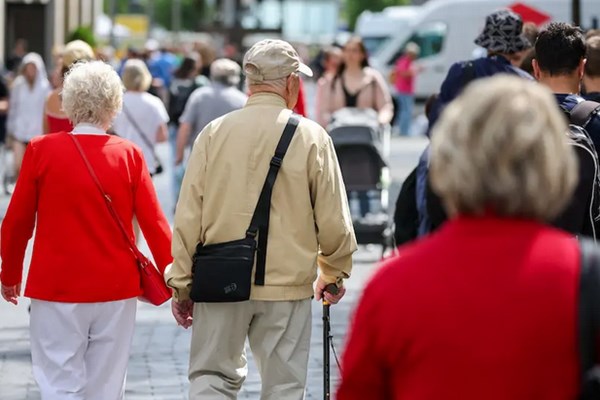 Đức cân nhắc cơ chế điều chỉnh tuổi nghỉ hưu theo tuổi thọ trung bình