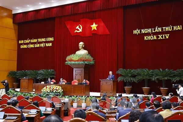 Hội nghị Trung ương 2: Kiên định “bốn nguyên tắc” để đạt tăng trưởng hai con số bền vững