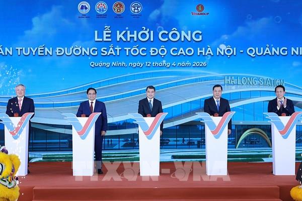 Thủ tướng Lê Minh Hưng thực hiện nghi thức khởi công tuyến đường sắt tốc độ cao liên vùng đầu tiên của Việt Nam