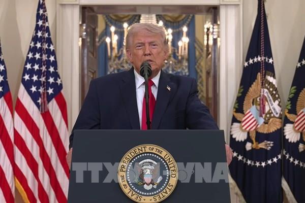 Tổng thống Mỹ D.Trump chỉ thị hải quân phong tỏa eo biển Hormuz