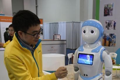 Ngành robot Pháp chuyển hướng phát triển sản phẩm thân thiện với môi trường