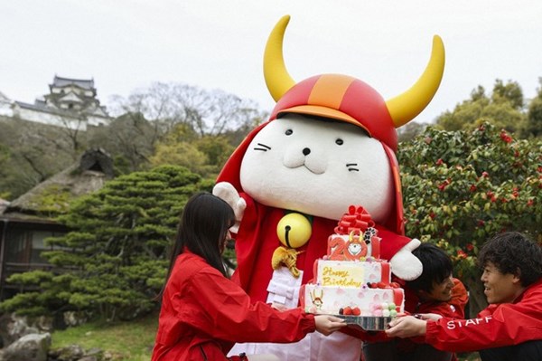 Linh vật được yêu mến tại Nhật Bản chào đón tuổi 20
