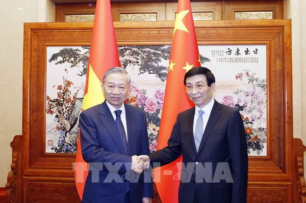 Tổng Bí thư, Chủ tịch nước Tô Lâm hội kiến Chủ tịch Chính hiệp toàn quốc Trung Quốc Vương Hộ Ninh