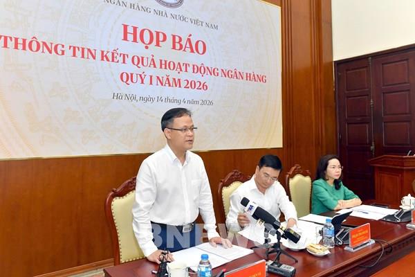 Gần 30 ngân hàng giảm lãi suất, khơi thông dòng vốn cho nền kinh tế