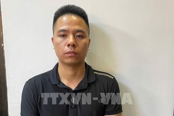 Khởi tố, bắt tạm giam 2 đối tượng giả danh nhà báo cưỡng đoạt tài sản