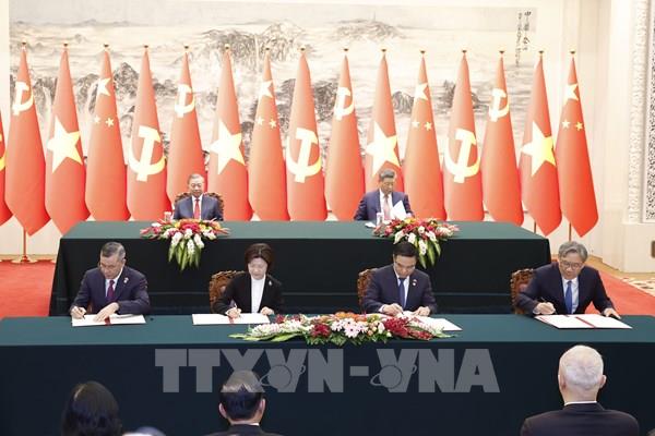 Việt Nam - Trung Quốc hợp tác và hỗ trợ hành chính lẫn nhau trong lĩnh vực hải quan