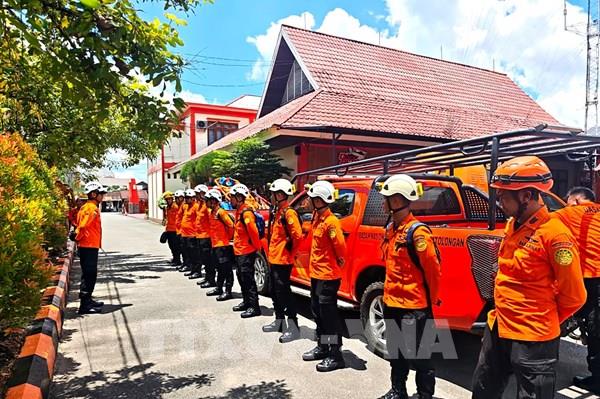 Rơi trực thăng tại Indonesia: Toàn bộ 8 người trên máy bay thiệt mạng