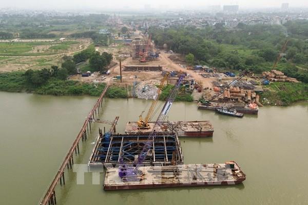 Tăng tốc 7 cầu vượt sông Hồng, nhiều dự án đạt trên 70% khối lượng thi công