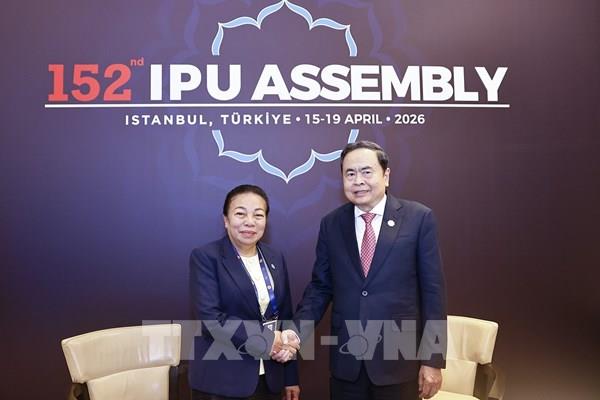 Chủ tịch Quốc hội Trần Thanh Mẫn tiếp Phó Chủ tịch Quốc hội Lào