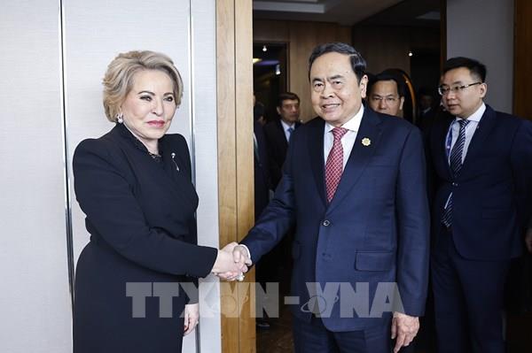 Chủ tịch Quốc hội Trần Thanh Mẫn hội kiến Chủ tịch Hội đồng Liên bang Nga