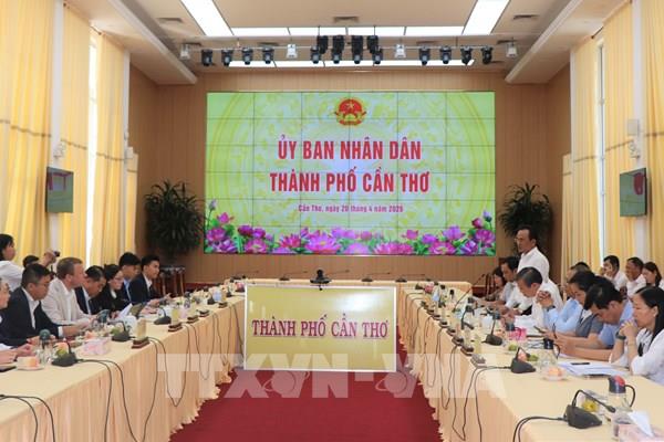 Liên minh De Heus – Hùng Nhơn muốn phát triển chuỗi nông nghiệp công nghệ cao tại Cần Thơ