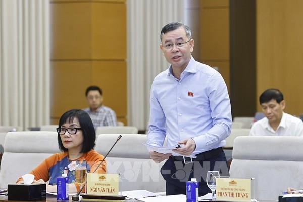 Rà soát kỹ việc giao quy định ngưỡng doanh thu miễn thuế với hộ kinh doanh