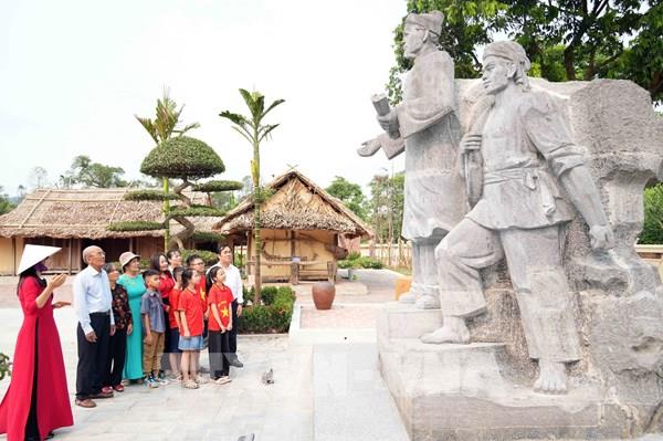 Trưởng Ban Tuyên giáo và Dân vận Trung ương Trịnh Văn Quyết: Tổng Bí thư Hà Huy Tập là Ngọn đuốc lý luận của Cách mạng Việt Nam ​