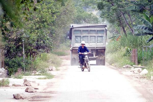 Bức xúc tình trạng ô nhiễm do khai thác mỏ đá tại Quảng Trị