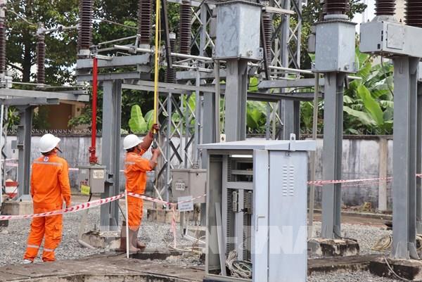 Áp lực kép từ thời tiết cực đoan và nhu cầu điện tăng cao