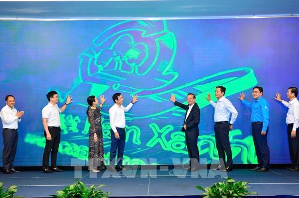 Chuyển đổi năng lượng xanh - động lực tăng trưởng bền vững