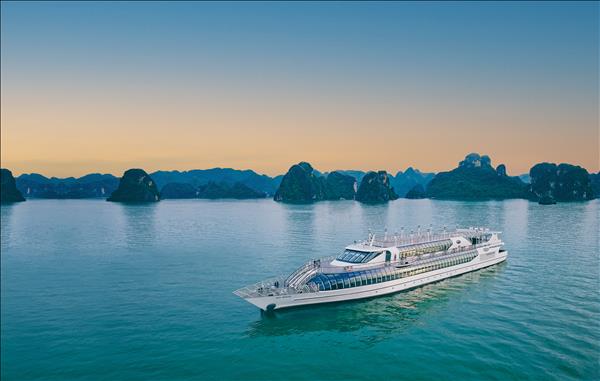 Paradise Delight chuyển cảng, làm mới trải nghiệm du thuyền vịnh Hạ Long