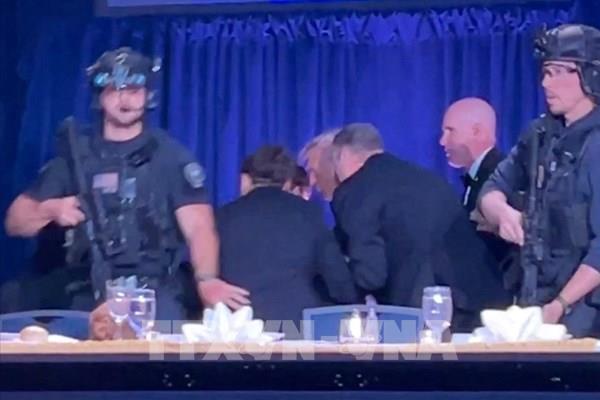 Tổng thống Trump họp báo sau sự cố an ninh 