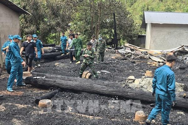 Cháy nhà sàn ở Lai Châu, ba trẻ nhỏ tử vong