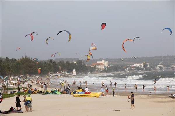 Lâm Đồng khai màn mùa du lịch hè và công bố quy hoạch Khu du lịch quốc gia Mũi Né