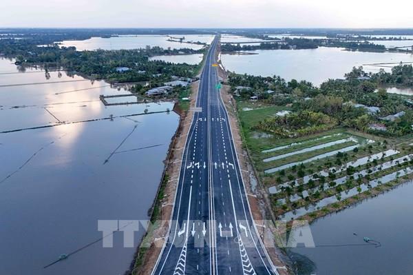 Cao tốc Hậu Giang – Cà Mau thông xe trở lại từ 11h30 hôm nay