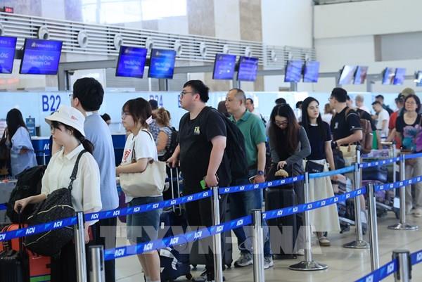 Giám sát chặt chẽ sức khỏe hành khách nhập cảnh để phòng bệnh do virus Hanta