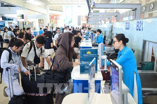 Sân bay Nội Bài đạt kỷ lục hơn 113.000 lượt hành khách 