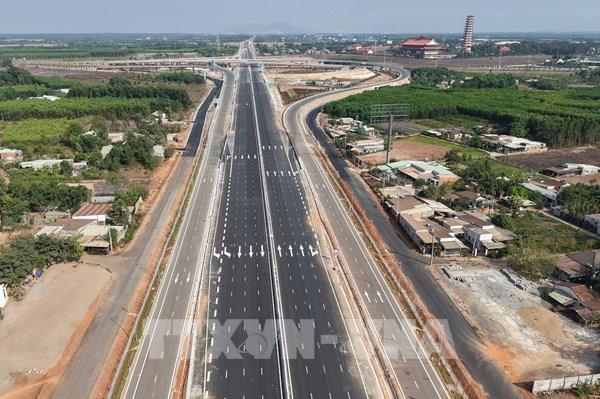 Chính thức đưa vào khai thác hơn 37 km cao tốc Biên Hòa – Vũng Tàu