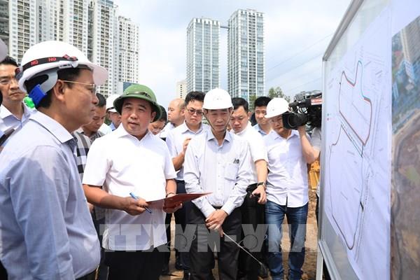 Bí thư Thành ủy Hà Nội yêu cầu đẩy nhanh tiến độ các dự án trọng điểm trước mùa mưa