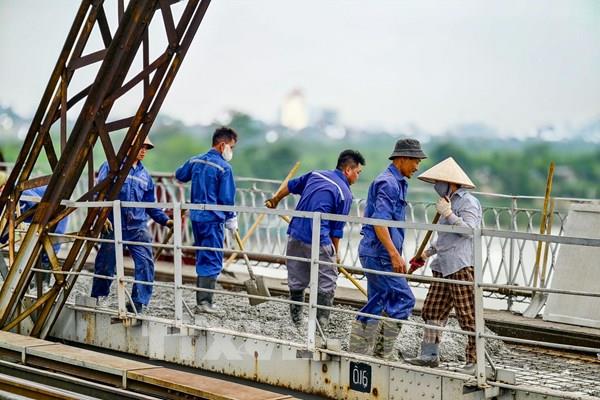 Tăng tốc sửa chữa cầu Long Biên, quyết tâm thông cầu ngày 27/5