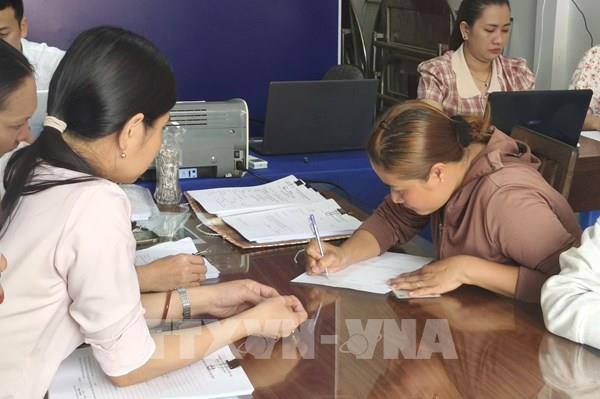 Mô hình “Tổ hành chính lưu động”: Chuyển từ tiếp nhận thụ động sang hướng dẫn, hỗ trợ tận nơi