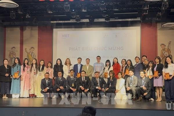 Kết nối và phát triển thế hệ lãnh đạo trẻ người Việt tại châu Âu