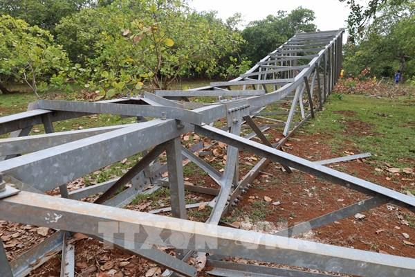 Đồng Nai: Gần 60 trụ điện bỏ không nhiều năm, người dân sống trong bất an