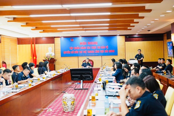 Hải quan siết kiểm soát hàng giả, hàng xâm phạm sở hữu trí tuệ tại biên giới