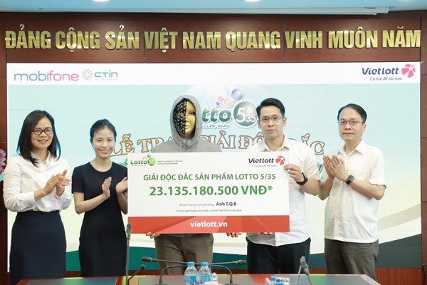 Nam thanh niên tại TP. Hồ Chí Minh trúng độc đắc hơn 23 tỷ đồng