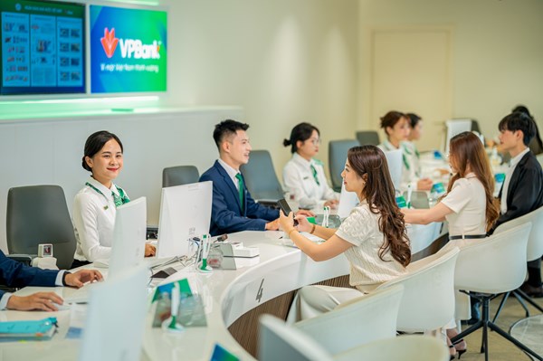 VPBank cán mốc 1 triệu tỷ đồng tín dụng: Tăng trưởng nhanh nhưng vẫn an toàn