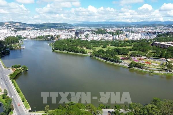 "Đánh thức” không gian du lịch mới từ đại ngàn đến biển xanh